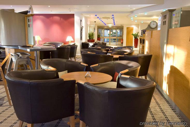 Holiday Inn Express Inverness By Ihg Restaurant foto